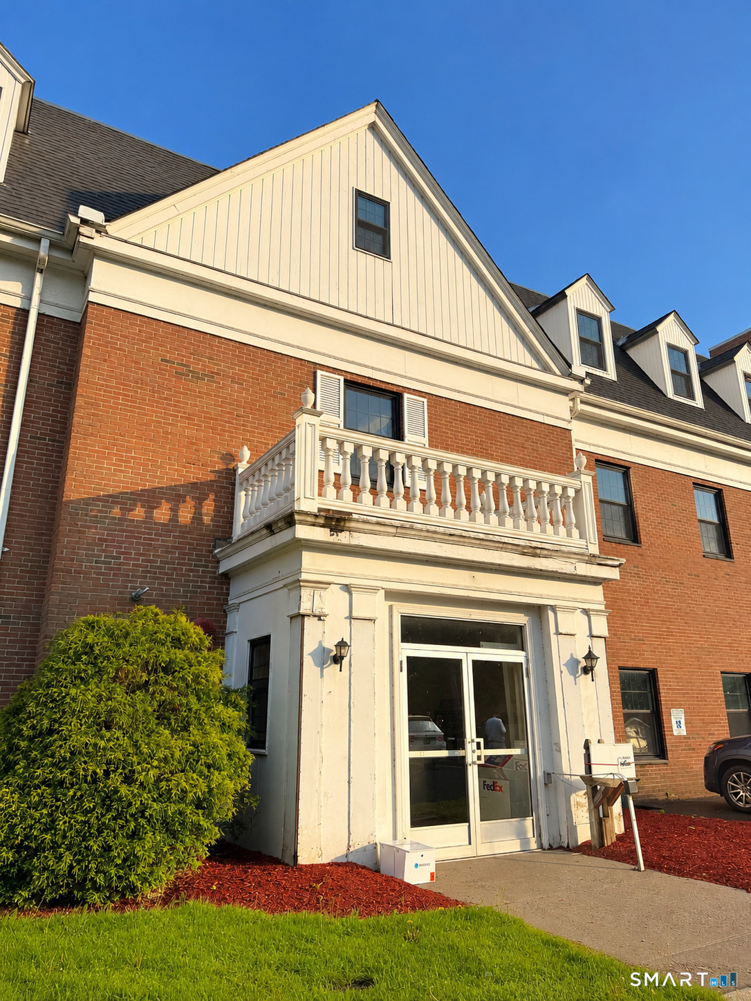 30 Jordan Lane Wethersfield CT 06109