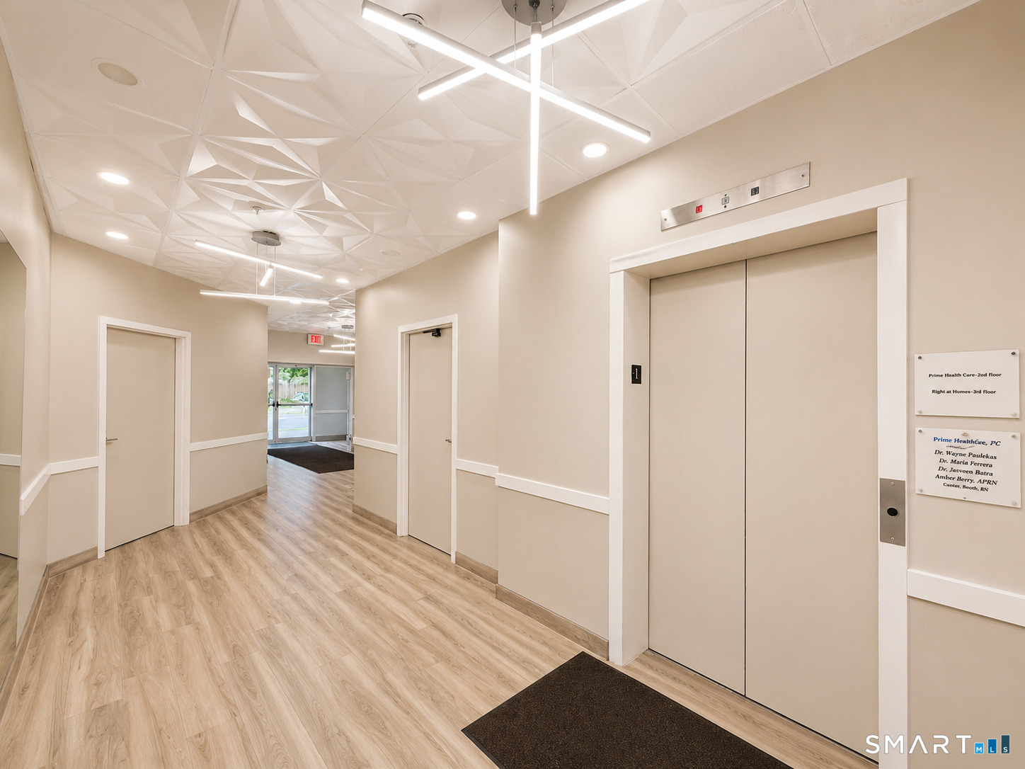 30 Jordan Lane Wethersfield CT 06109