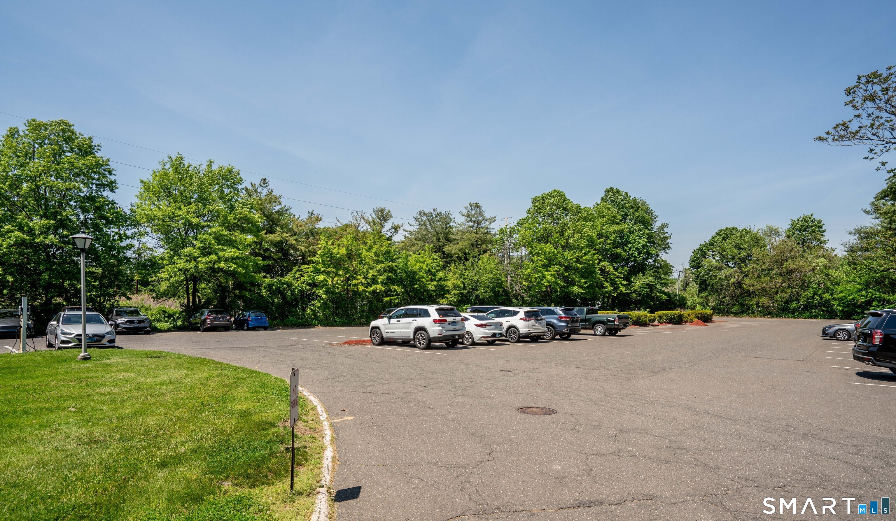 30 Jordan Lane Wethersfield CT 06109