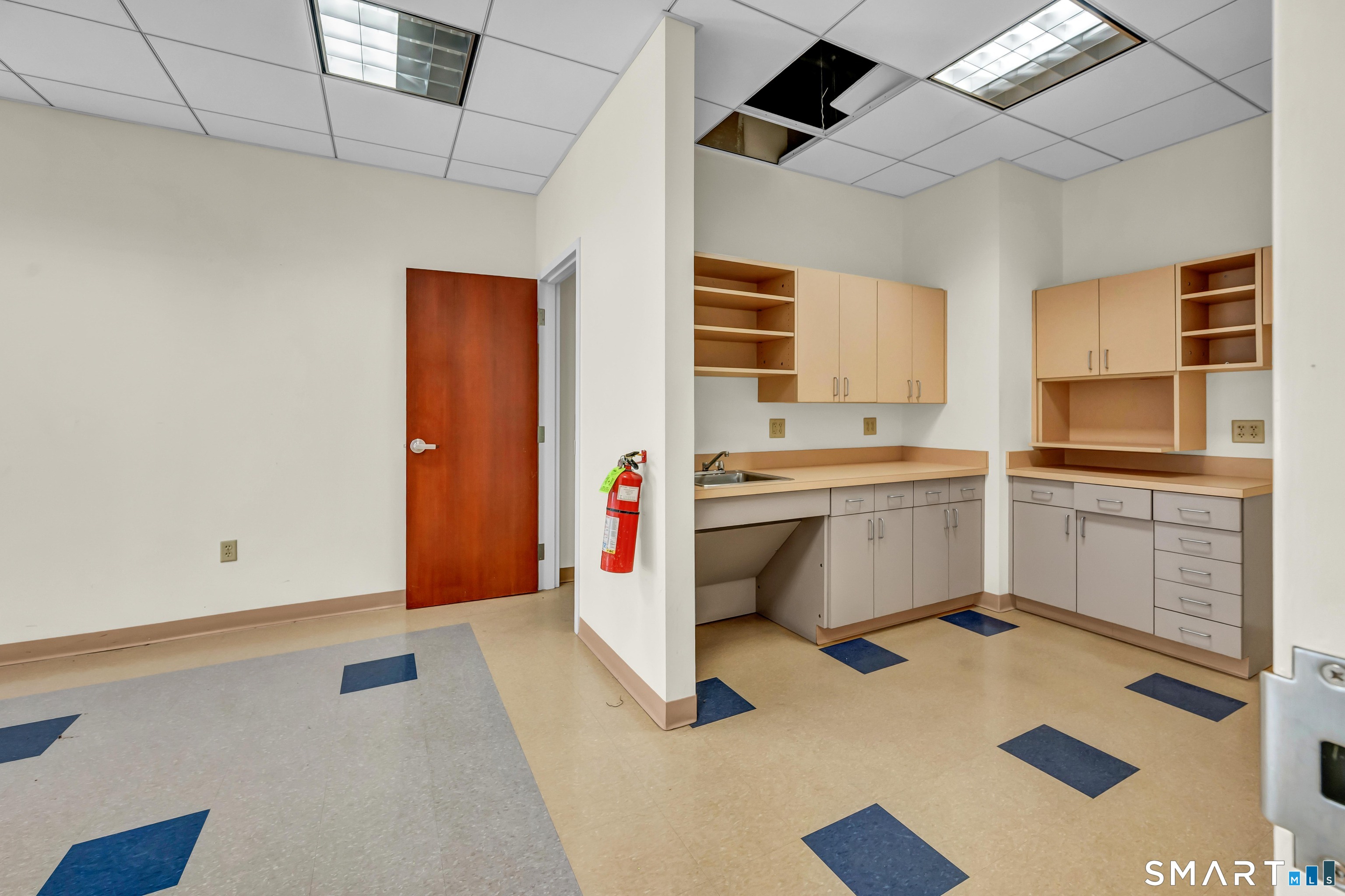 350 Bridgeport Avenue Shelton CT 06484