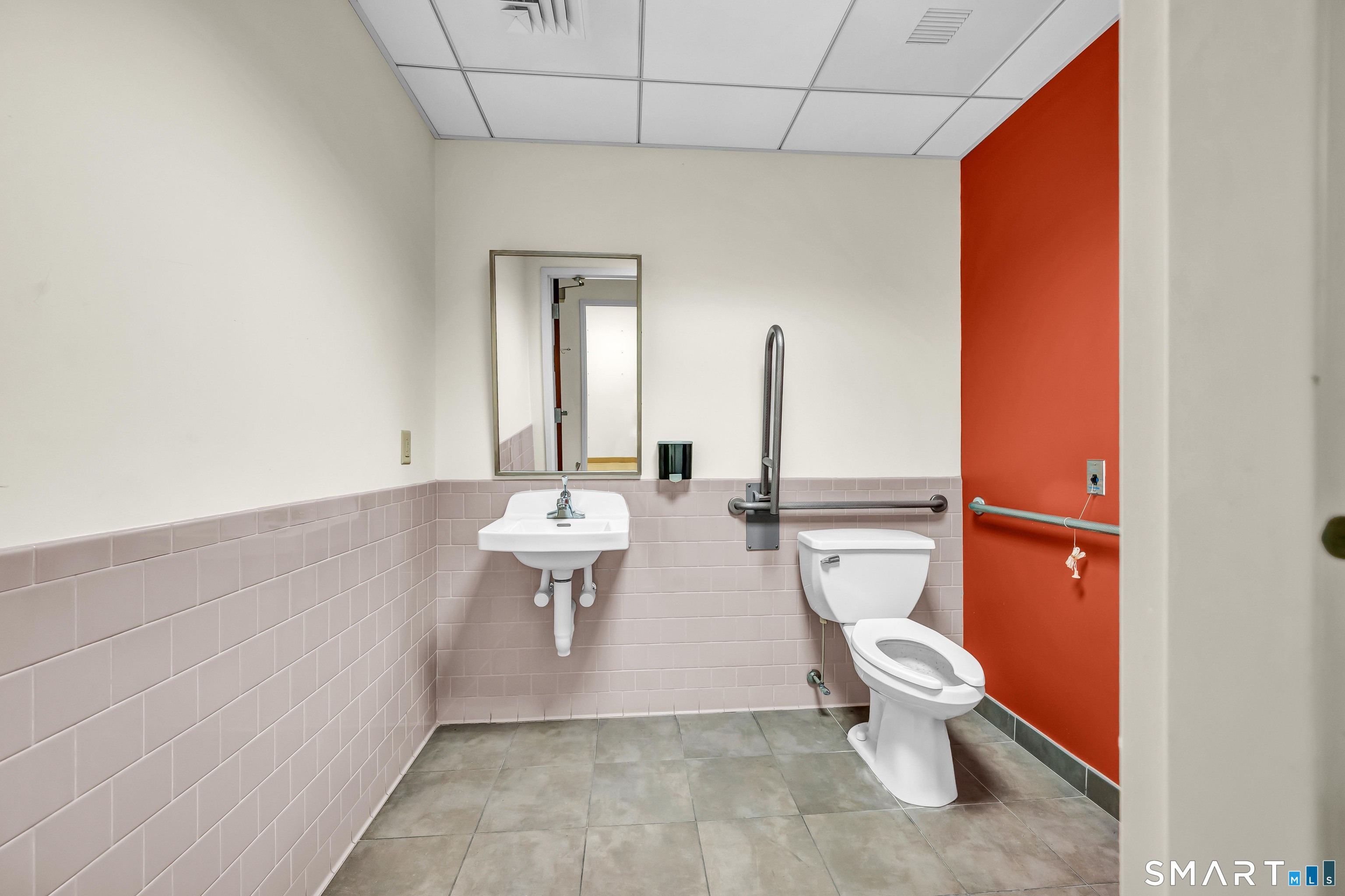 350 Bridgeport Avenue Shelton CT 06484