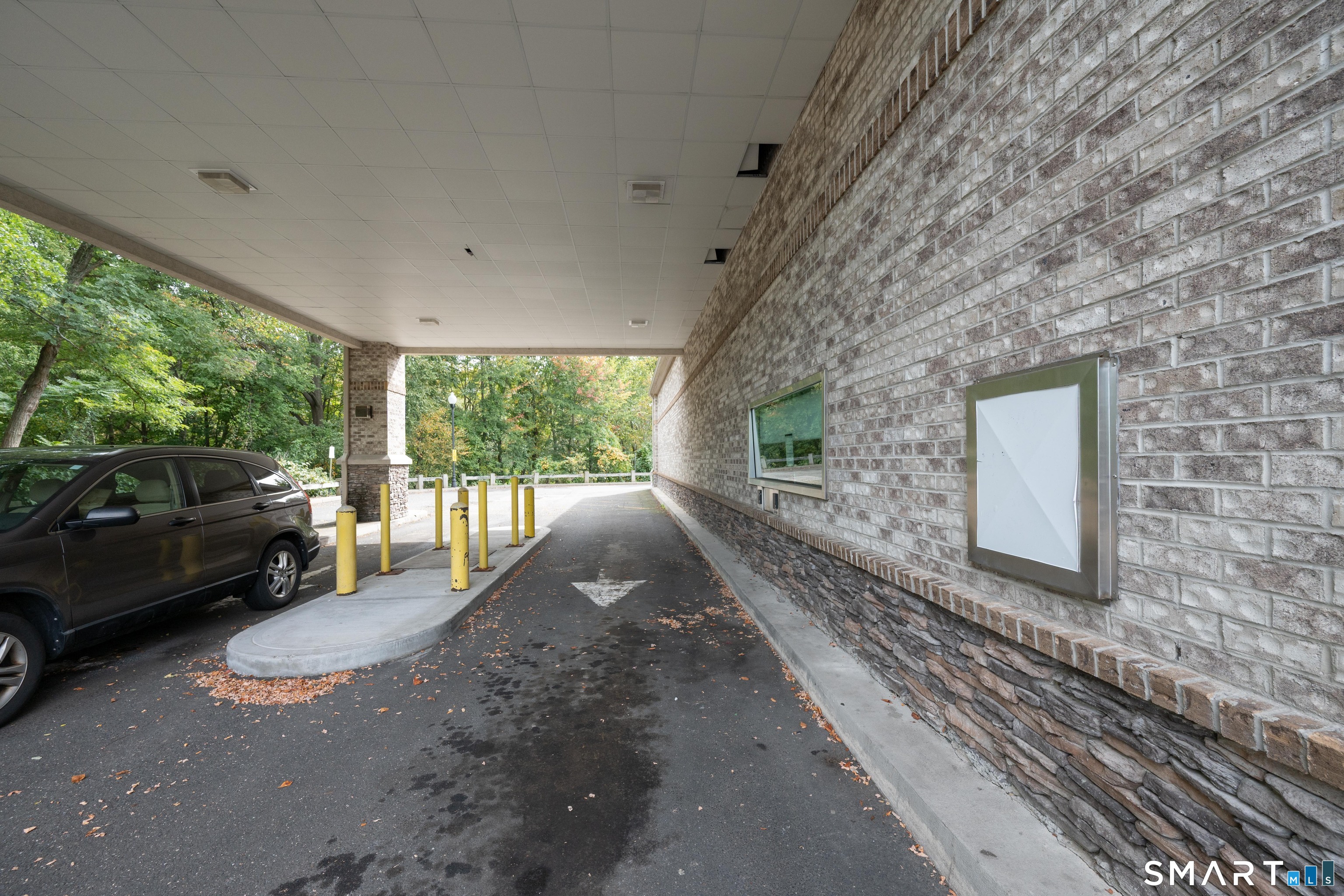 350 Bridgeport Avenue Shelton CT 06484