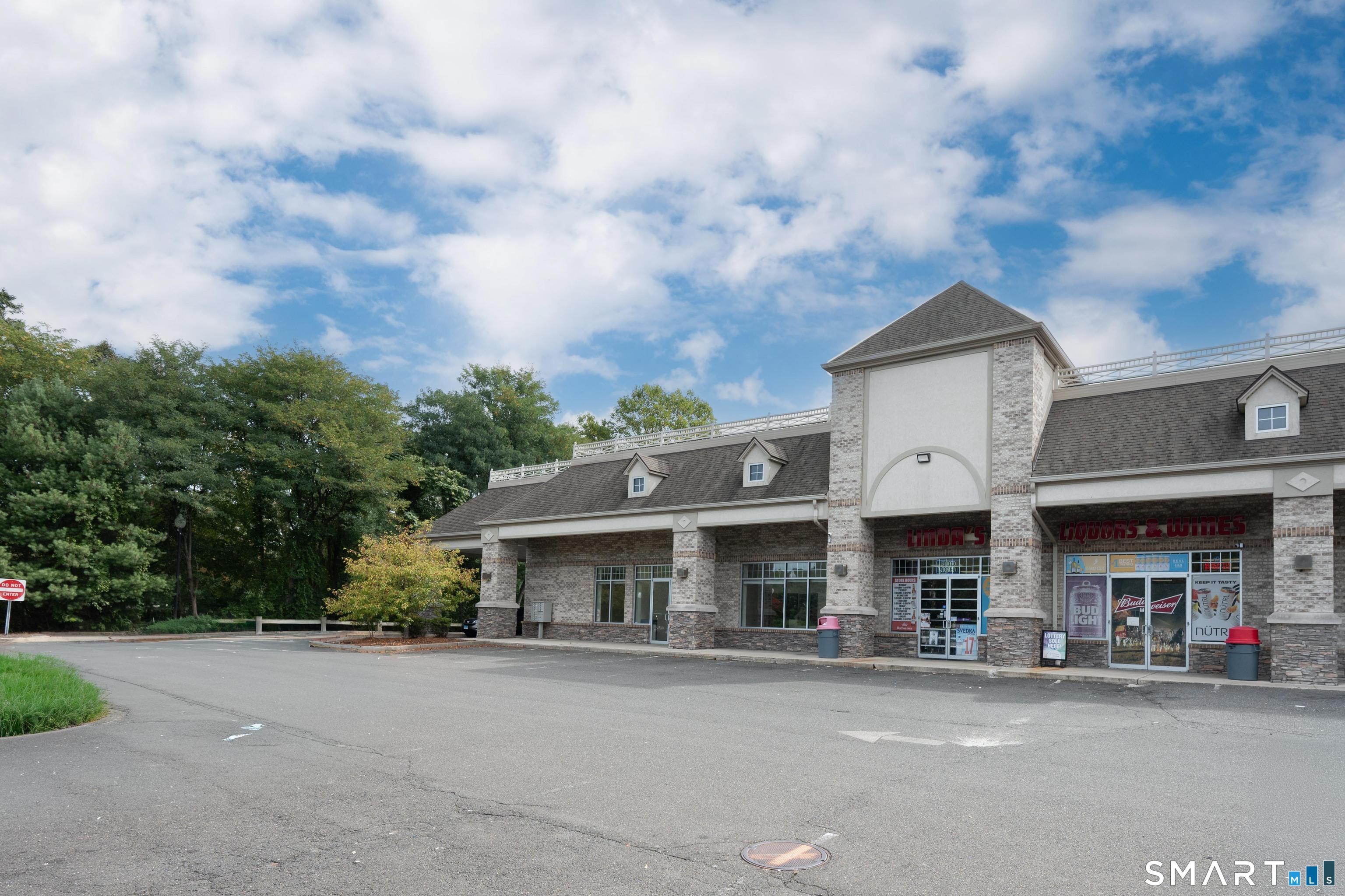 350 Bridgeport Avenue Shelton CT 06484