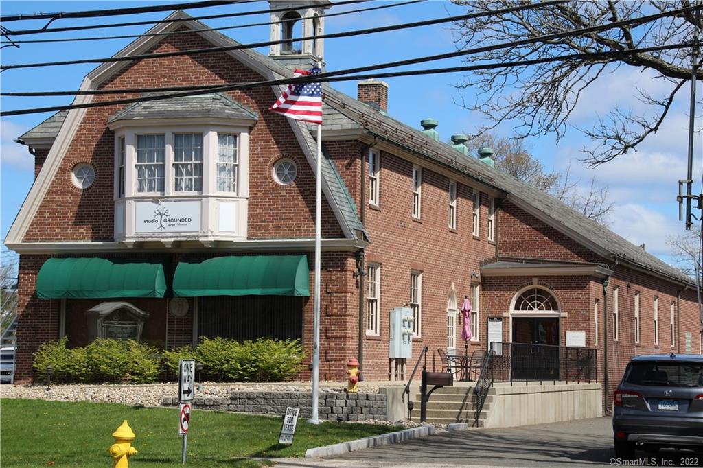 26 Broadway North Haven CT 06473