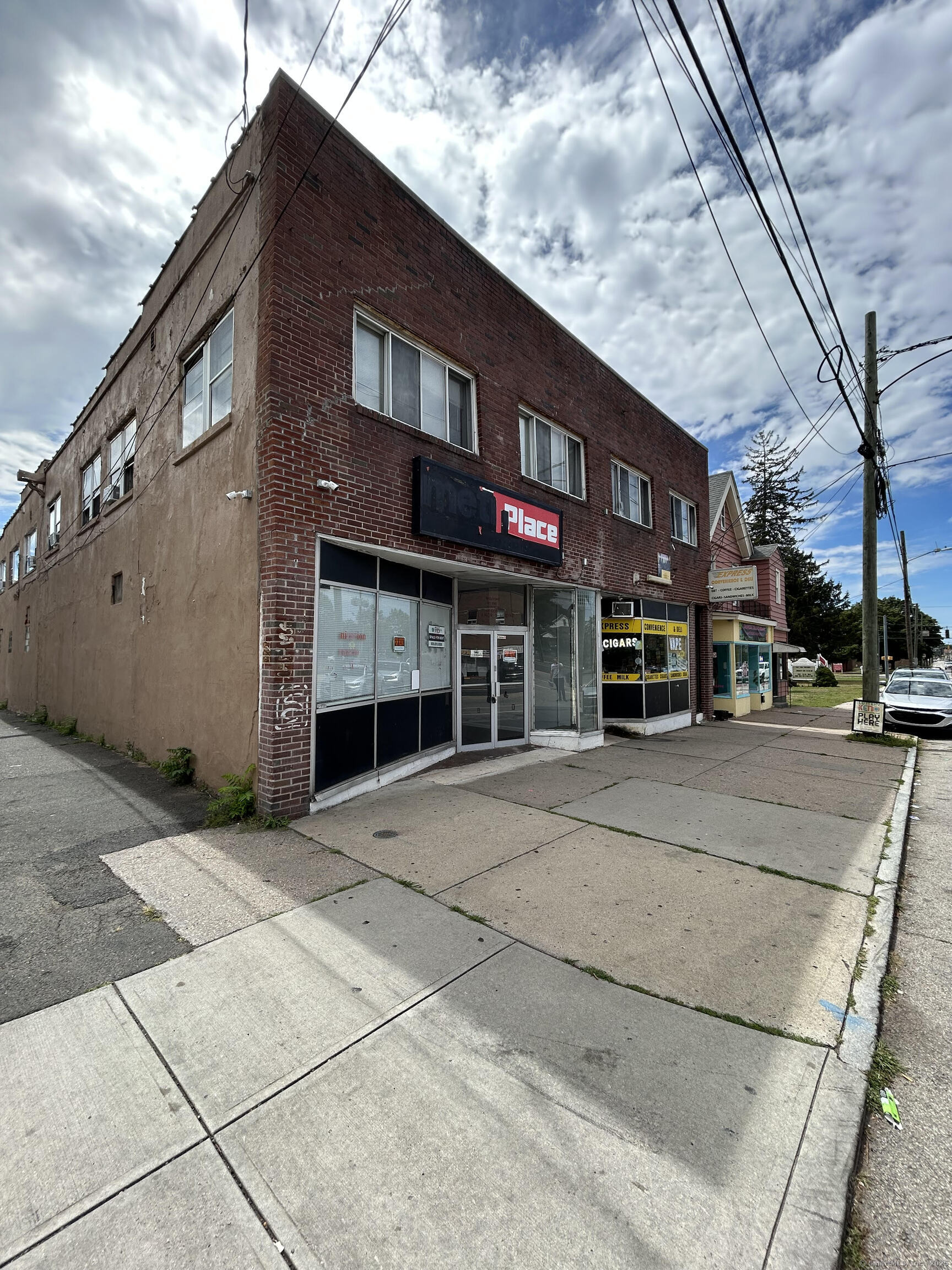 715 Burnside Avenue East Hartford CT 06108