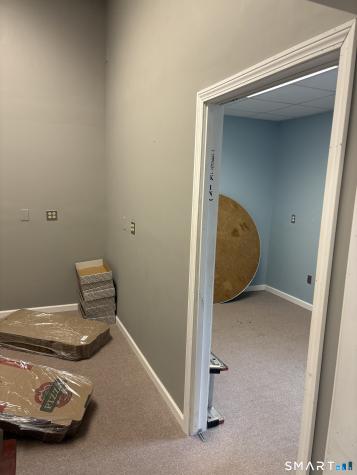 88 State Route 37 New Fairfield CT 06812