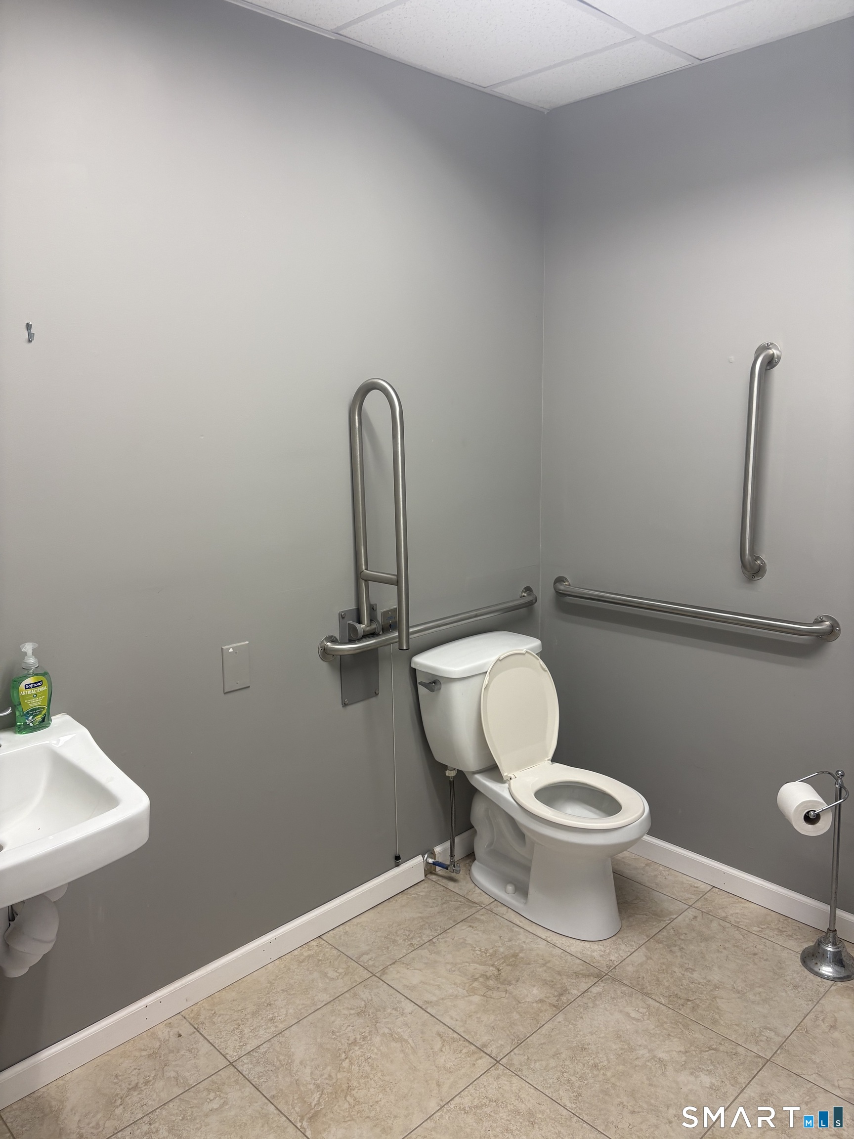 88 State Route 37 New Fairfield CT 06812