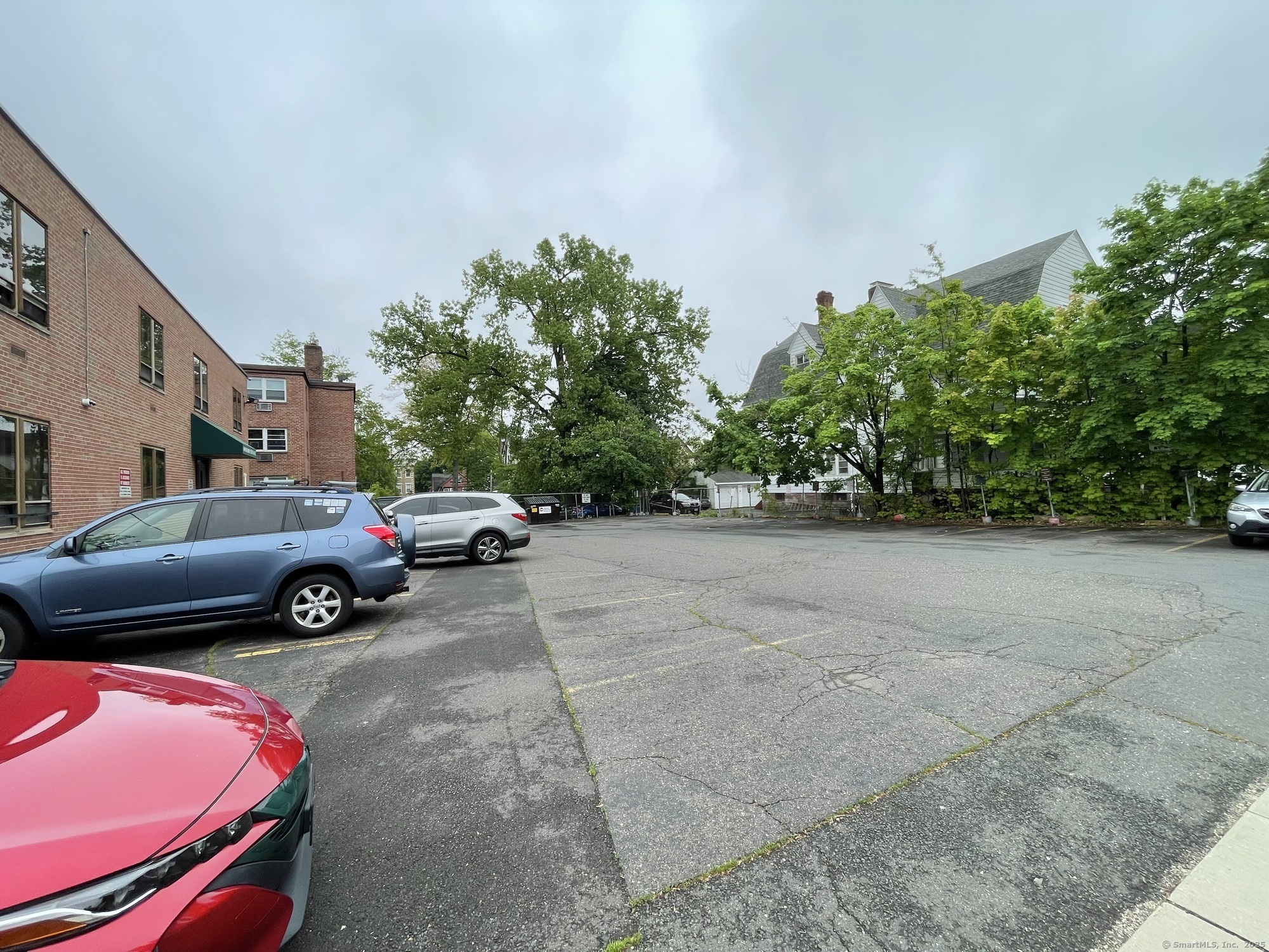 609 Farmington Avenue Hartford CT 06105
