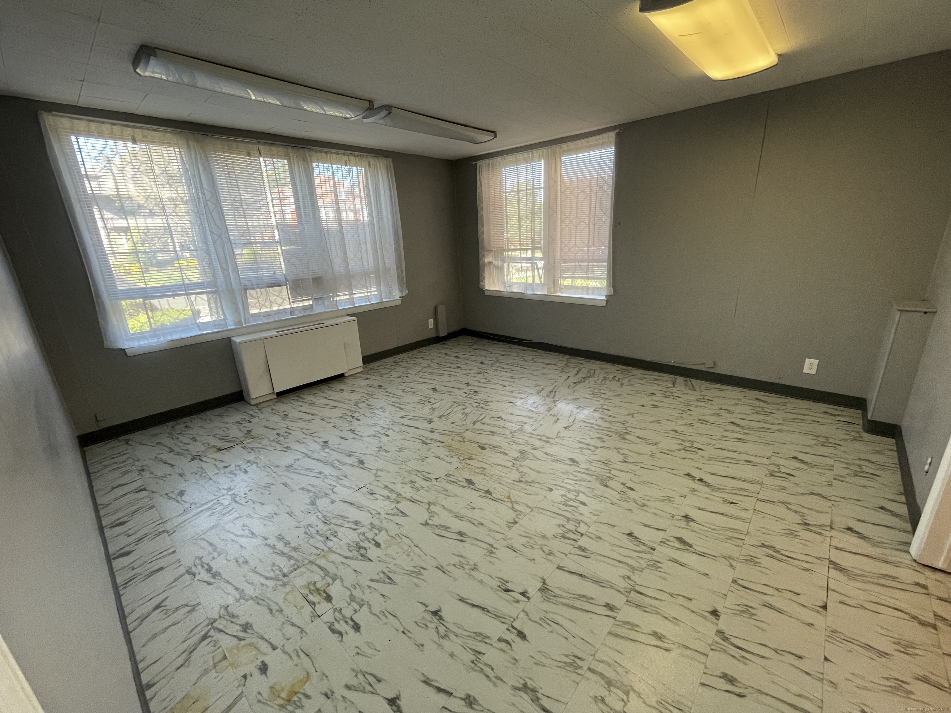 609 Farmington Avenue Hartford CT 06105