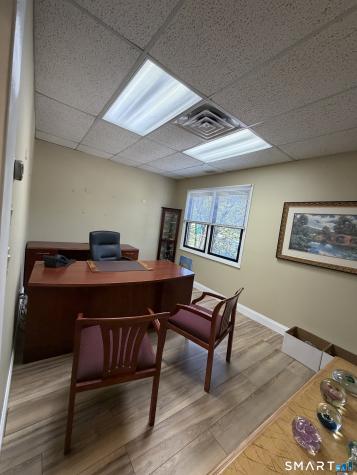 2969 Whitney Avenue Hamden CT 06518