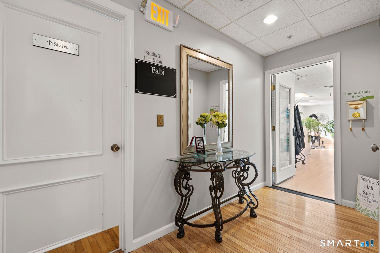 350 Silas Deane Highway Wethersfield CT 06109