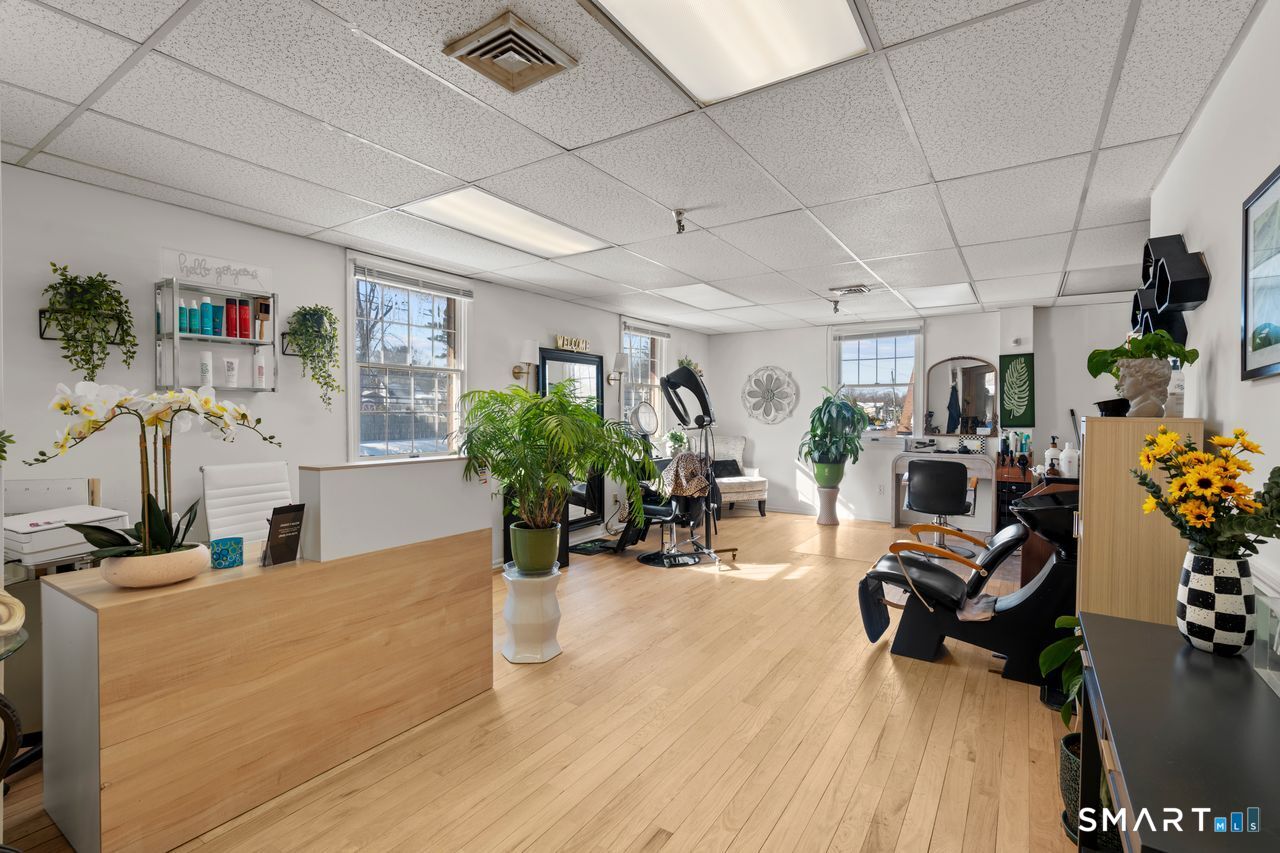 350 Silas Deane Highway Wethersfield CT 06109