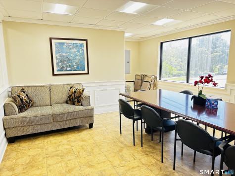 840 Boston Post Road West Haven CT 06516