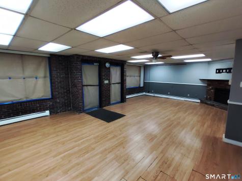200 West Main Street Meriden CT 06451