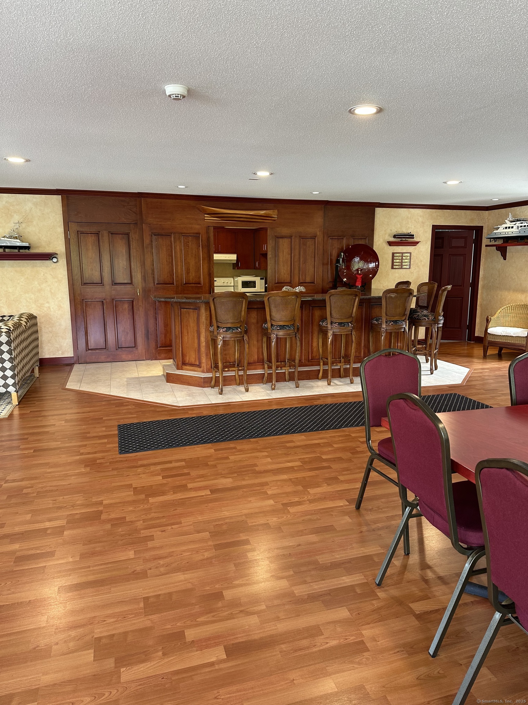 5 Barnes Avenue Old Saybrook CT 06475