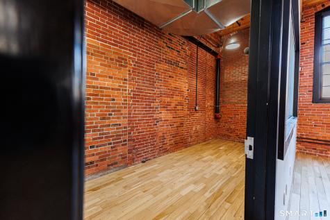 409 Canal Street Southington CT 06479