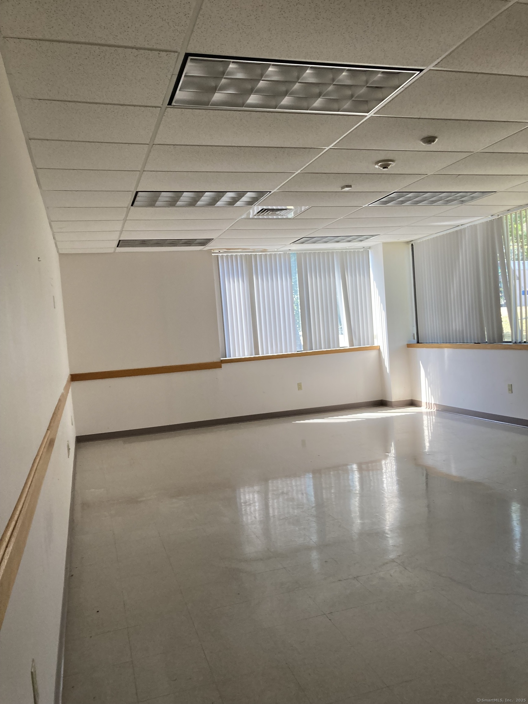 2 Shaws Cove New London CT 06320