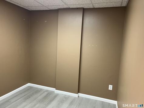 50-52 Market Square Street Newington CT 06111