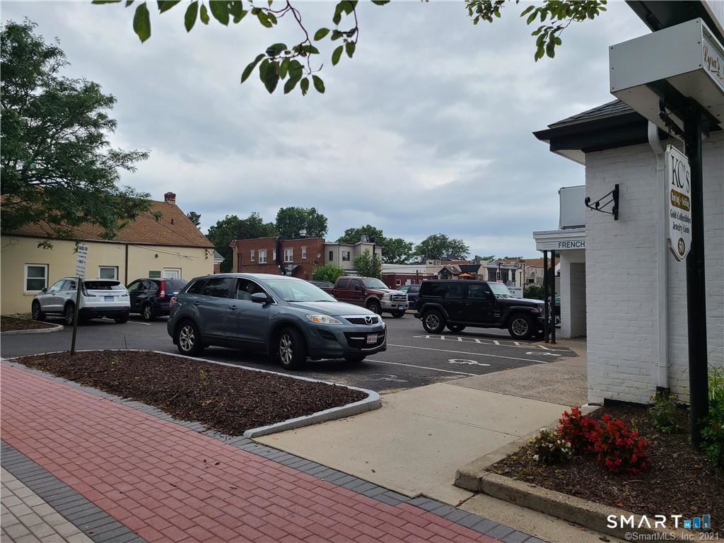 50-52 Market Square Street Newington CT 06111