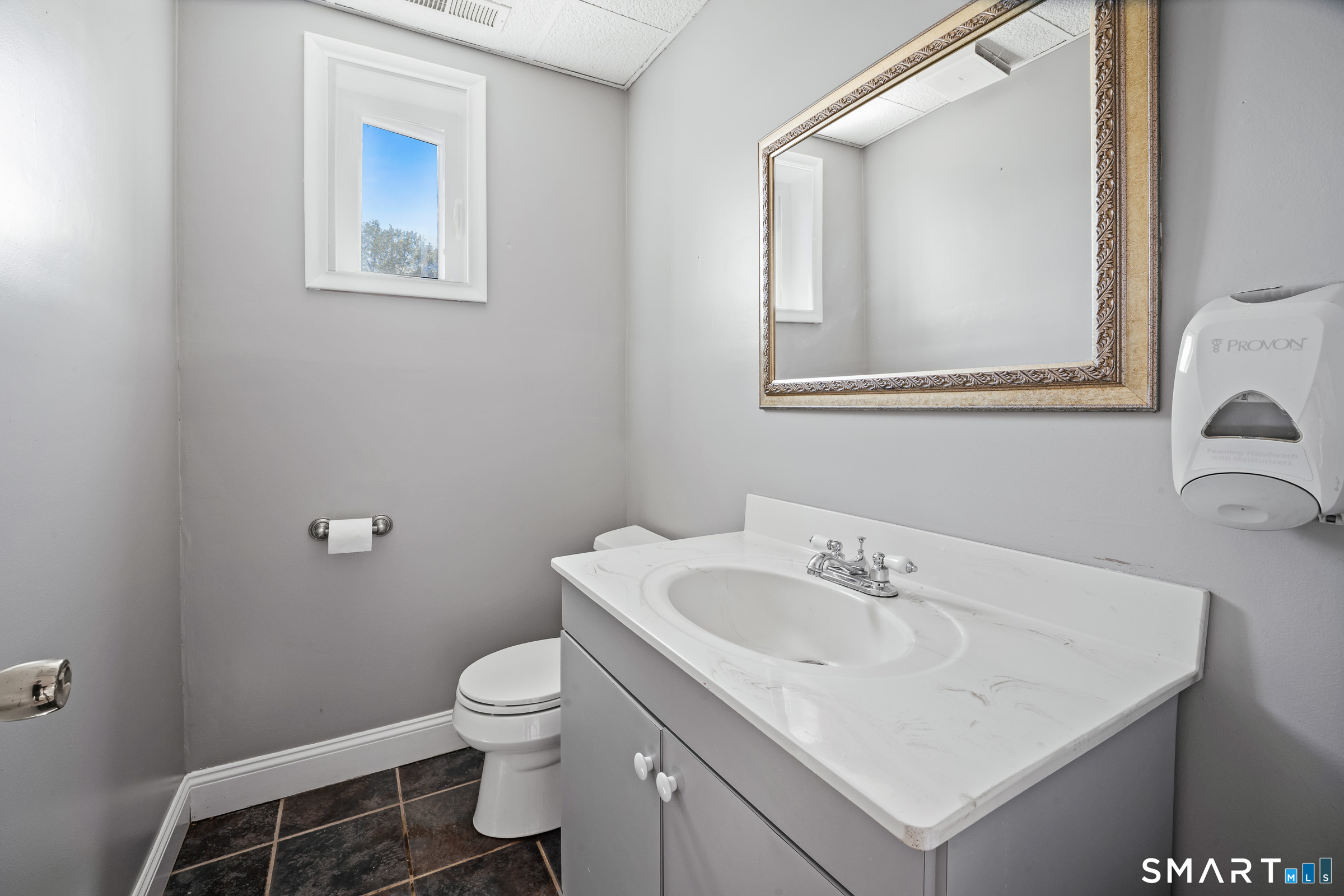 238 New Britain Road Berlin CT 06037