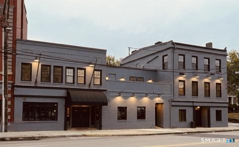 341-345 Bank Street New London CT 06320