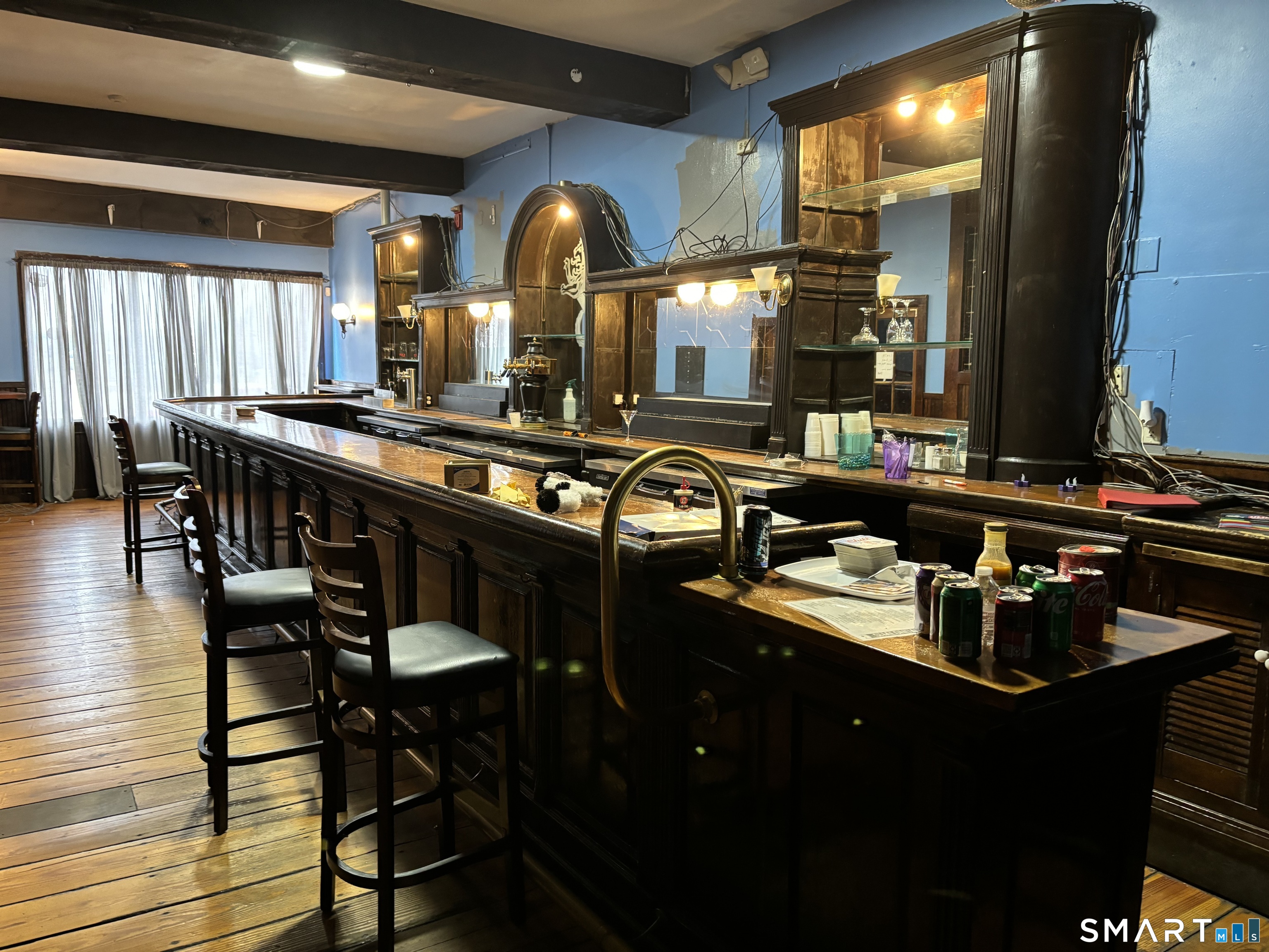 341-345 Bank Street New London CT 06320