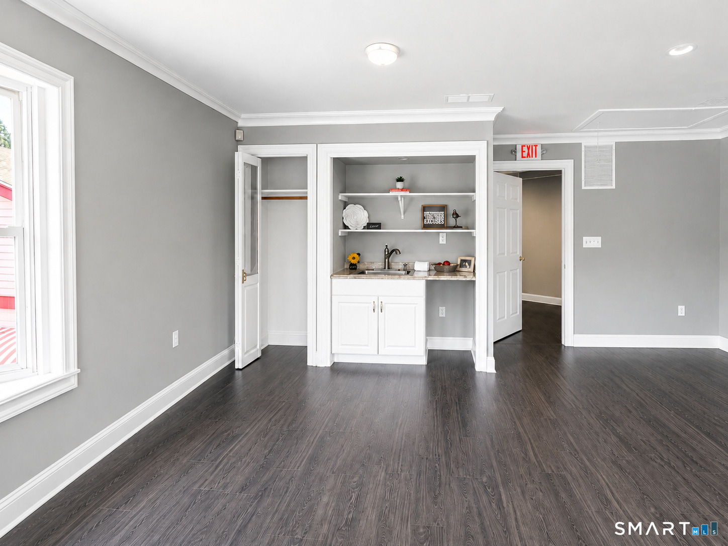 737 Villa Avenue Fairfield CT 06825