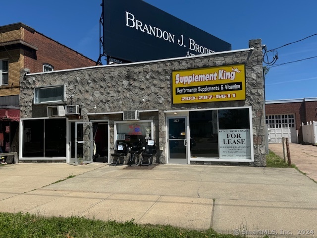 1423 (AKA) 1427 Dixwell Avenue Hamden CT 06514