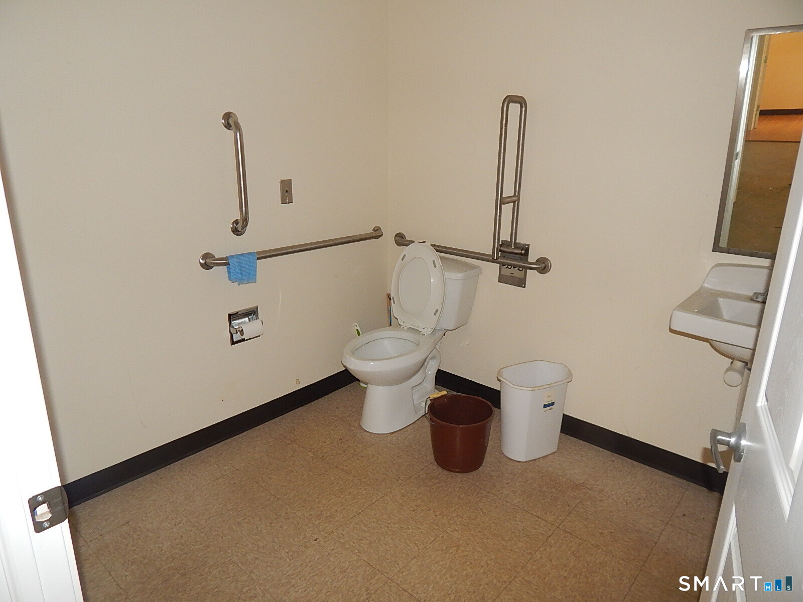 1 Kirby Road Cromwell CT 06416