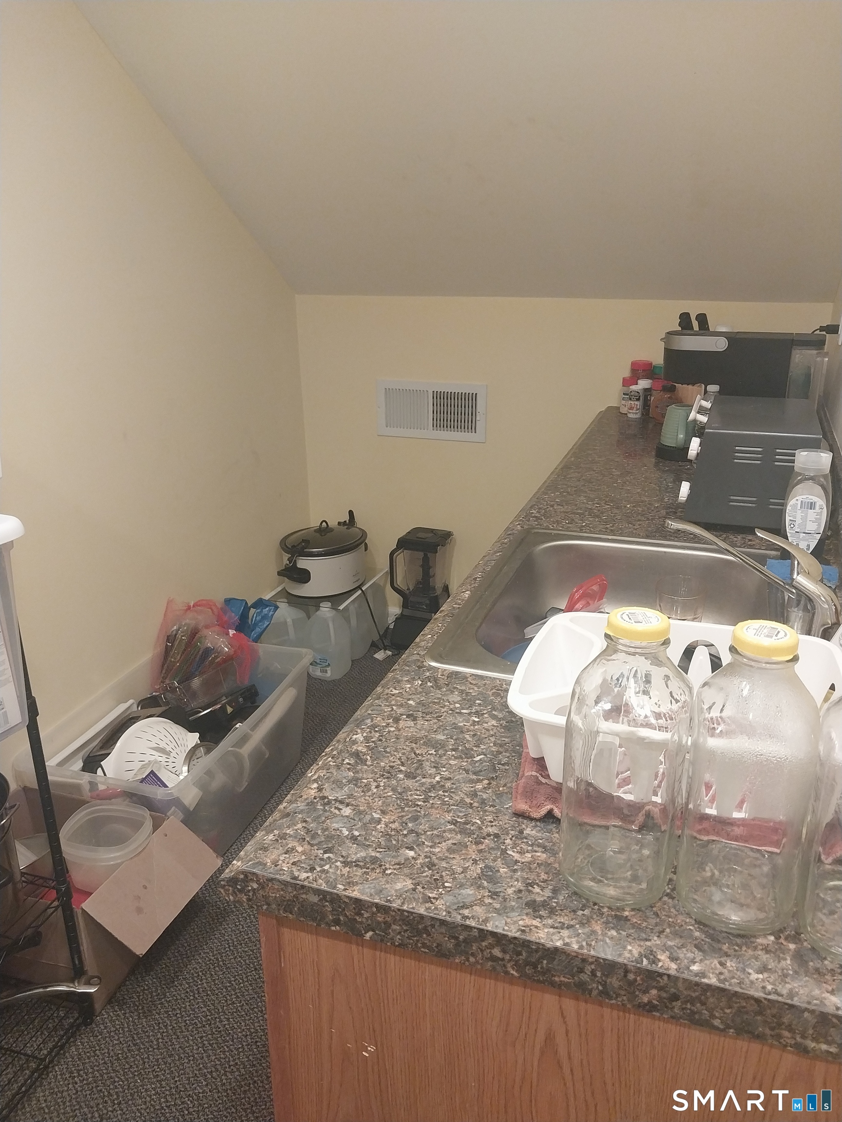 688-A Derby Avenue Seymour CT 06483