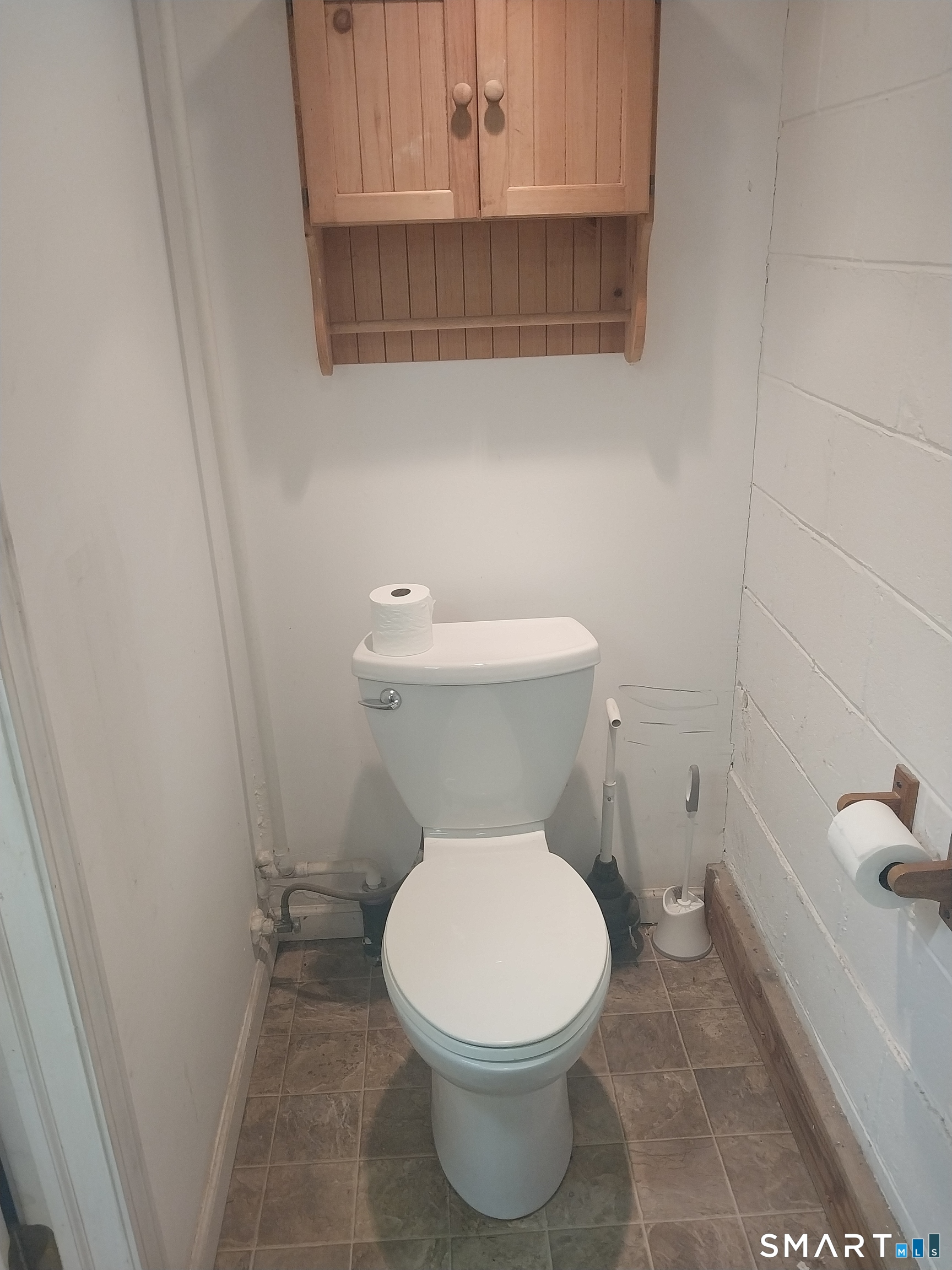 688-A Derby Avenue Seymour CT 06483