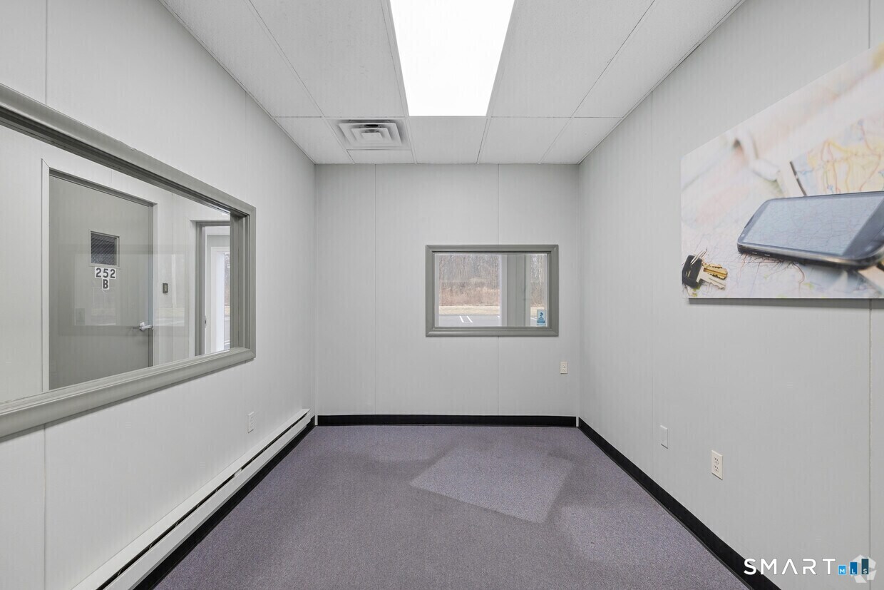 252 Depot Road Milford CT 06460
