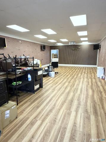 215-211 Sawmill Road West Haven CT 06516