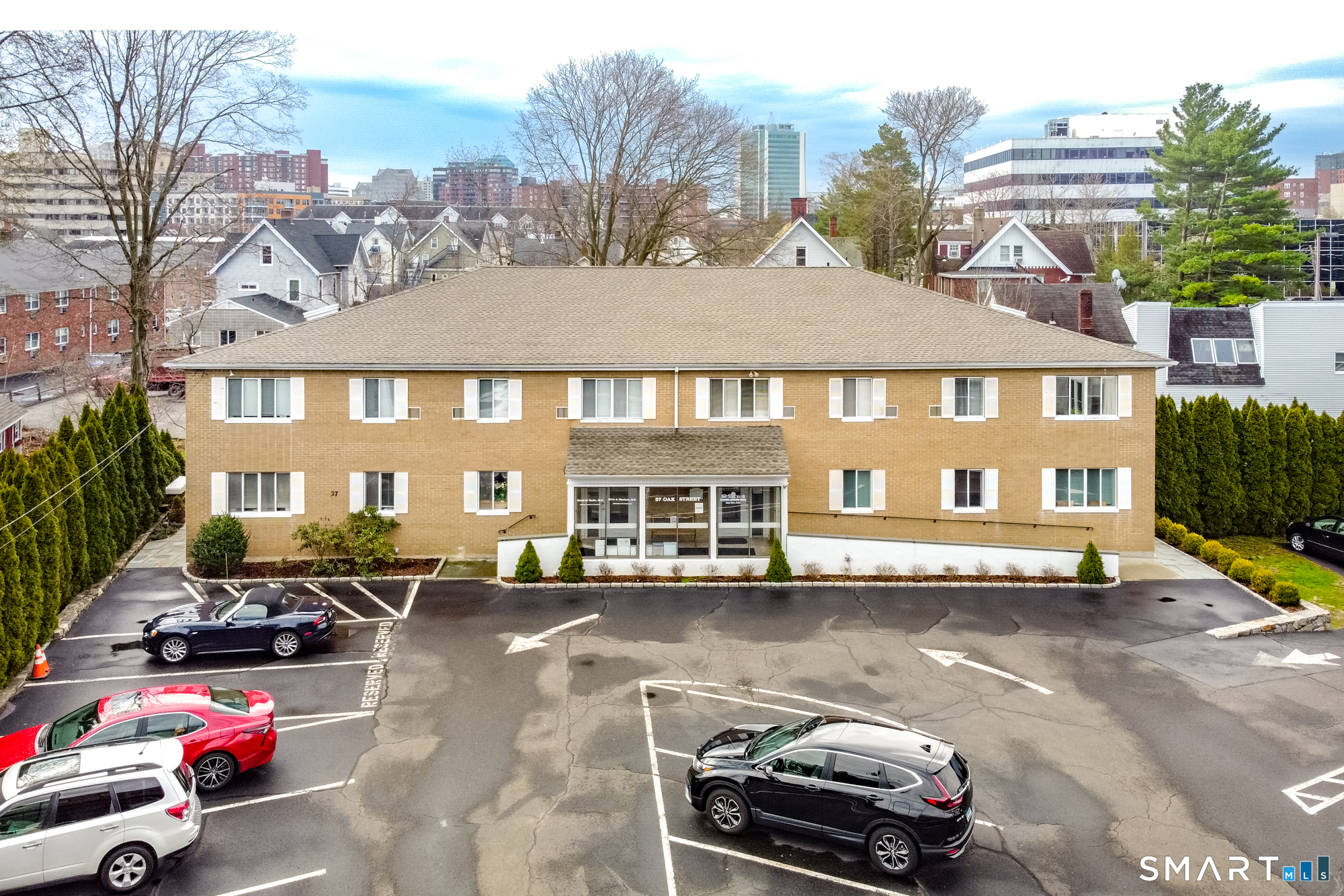 27 Oak Street Stamford CT 06905