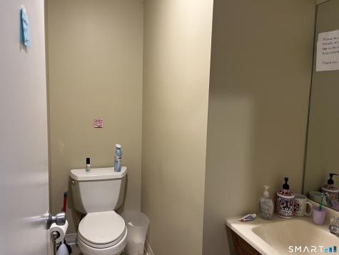 27 Oak Street Stamford CT 06905