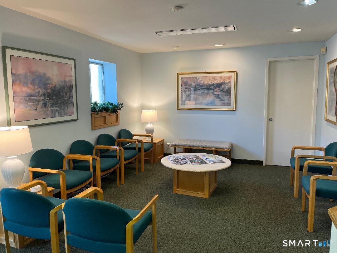 27 Oak Street Stamford CT 06905