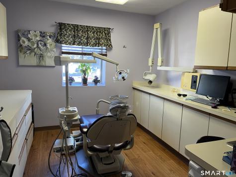 27 Oak Street Stamford CT 06905