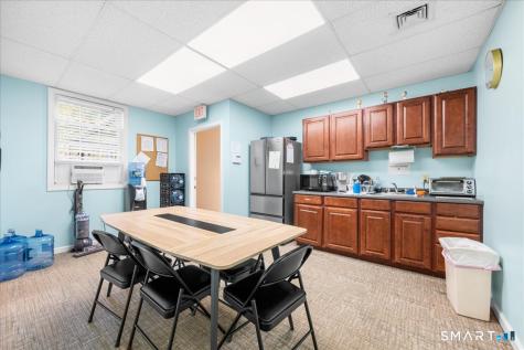 620 Route 32 Montville CT 06382