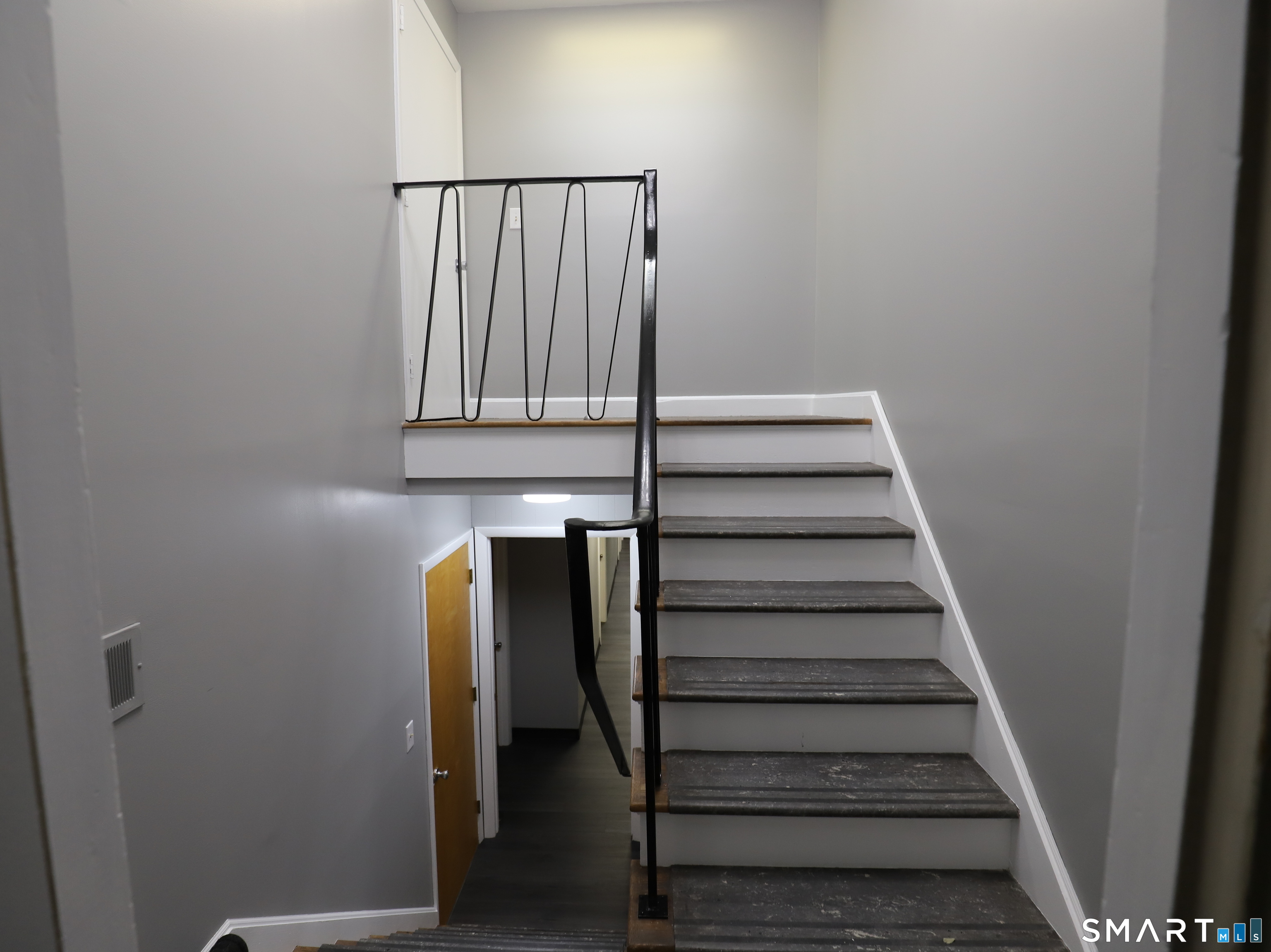 21 Middle Turnpike East Manchester CT 06040