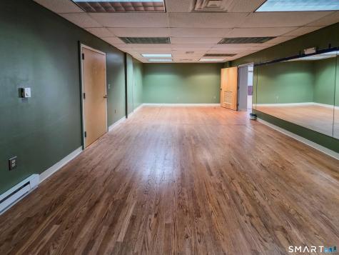 33 North Main Street Wallingford CT 06492