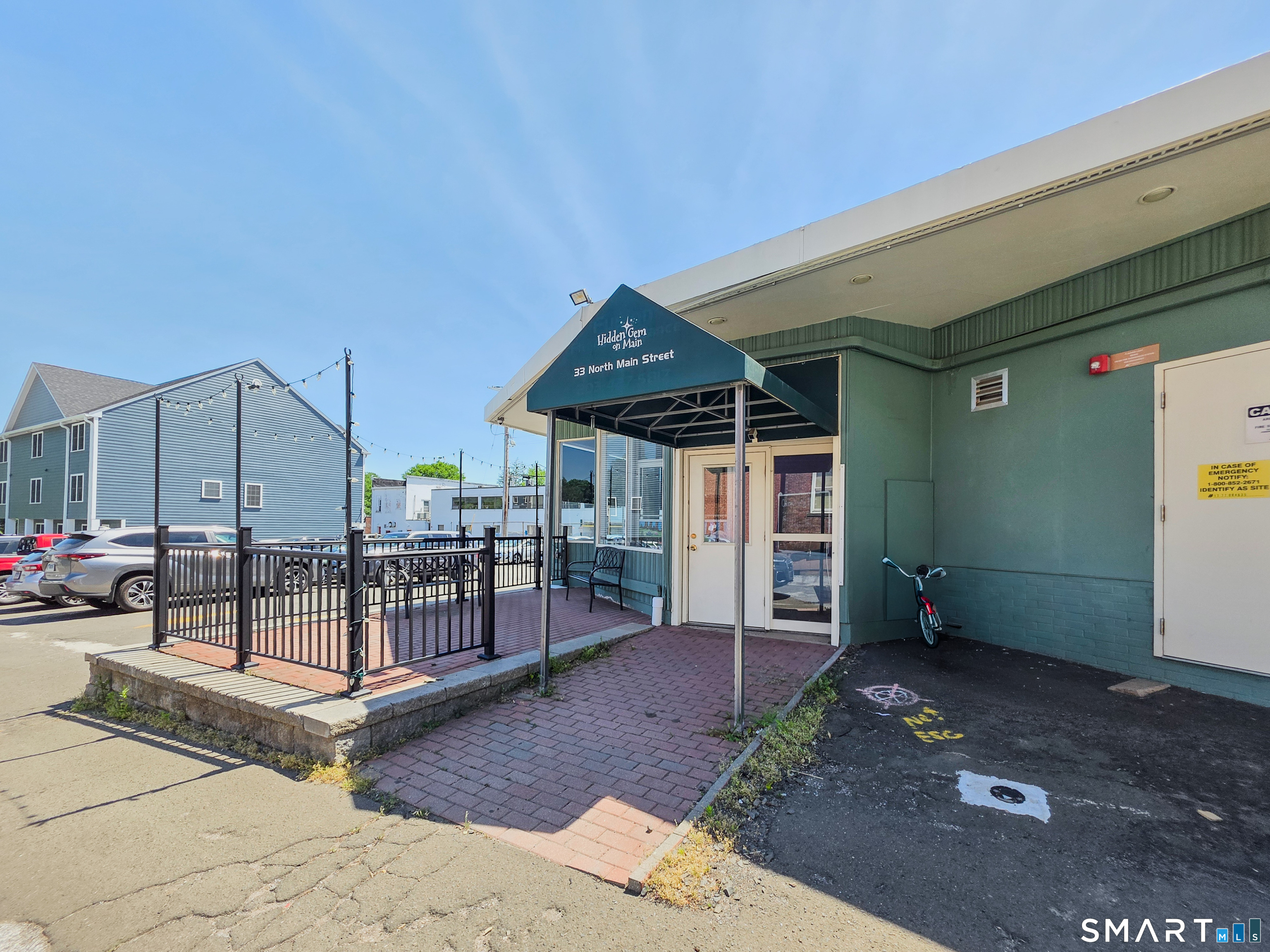 33 North Main Street Wallingford CT 06492