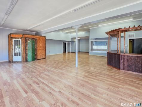 33 North Main Street Wallingford CT 06492