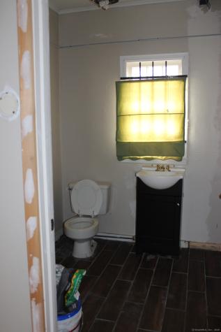 2348 Whitney Avenue Hamden CT 06518