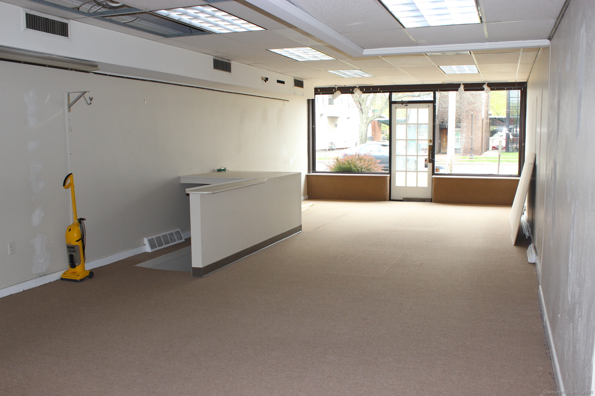 2348 Whitney Avenue Hamden CT 06518