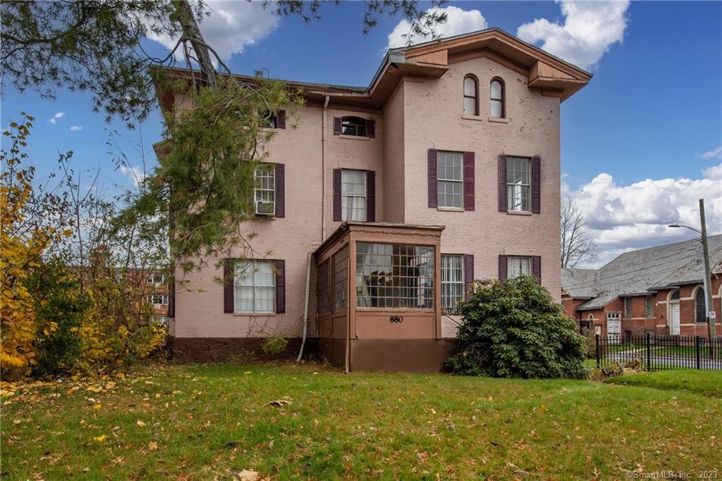 880 Asylum Avenue Hartford CT 06105