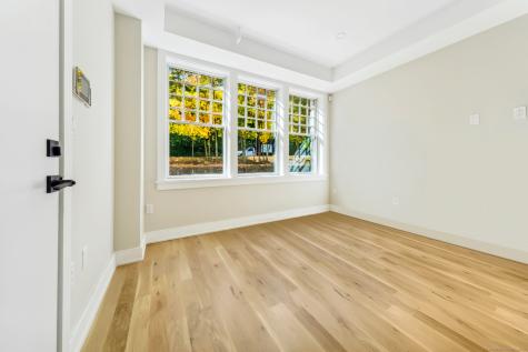 8 Husted Lane New Canaan CT 06840