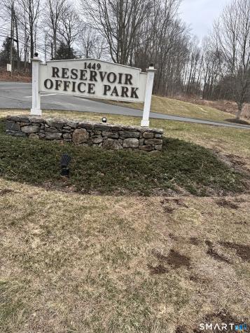 1449 Old Waterbury Road Southbury CT 06488