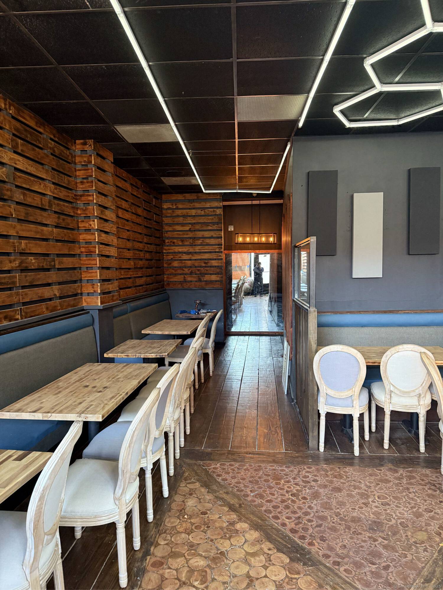 64-84 Union Place Hartford CT 06154