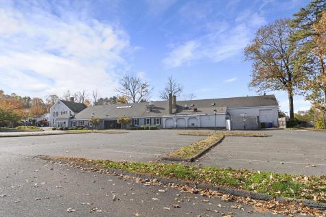 24 West Main Street Avon CT 06001