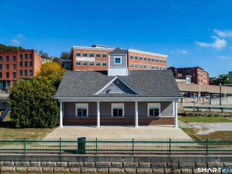 150 Chelsea Harbor Drive Norwich CT 06360